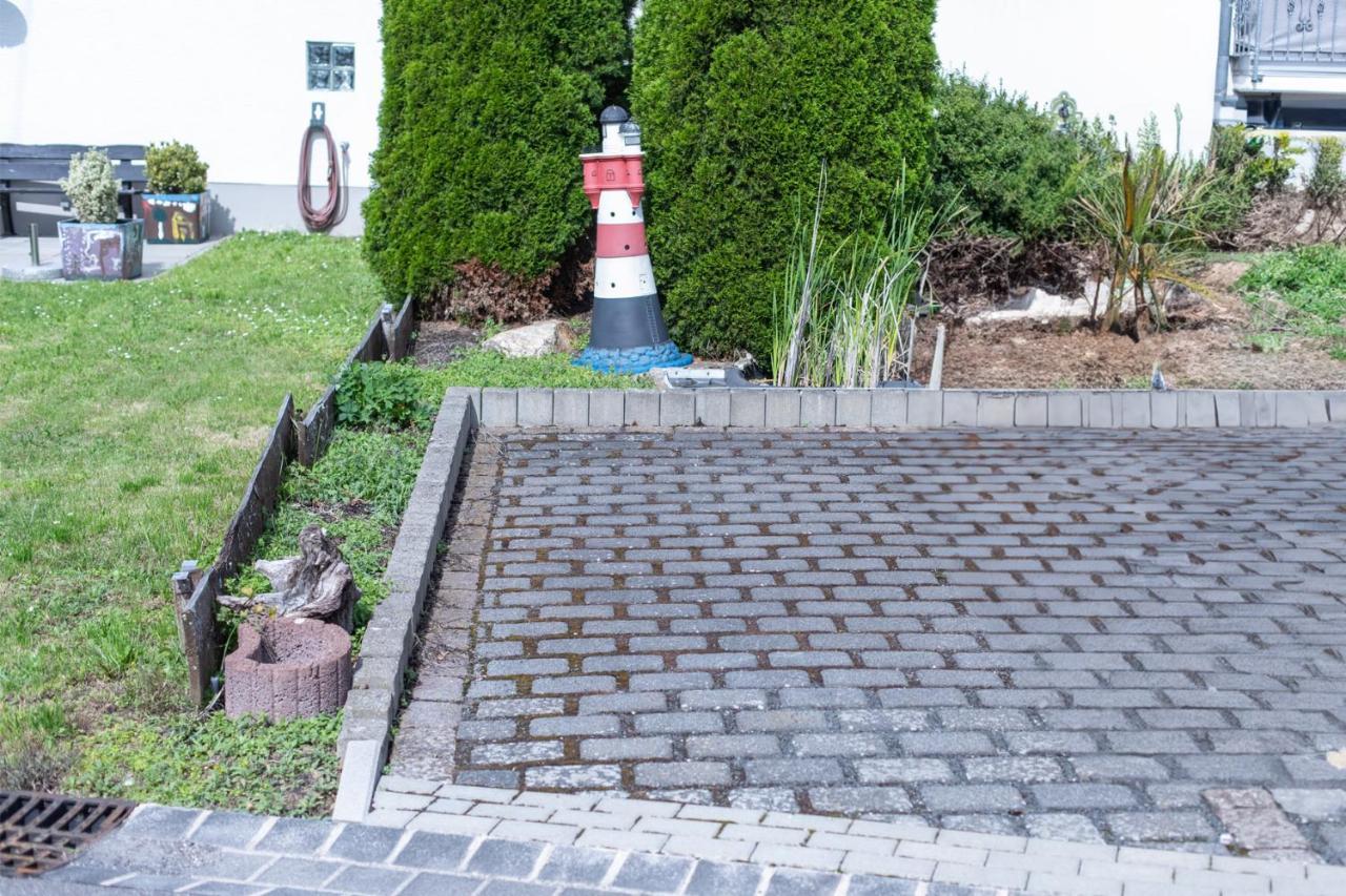 Cozy I Hochwertig Eingerichtet Netflix Parkplatz Nespresso Apartment Longkamp Екстериор снимка