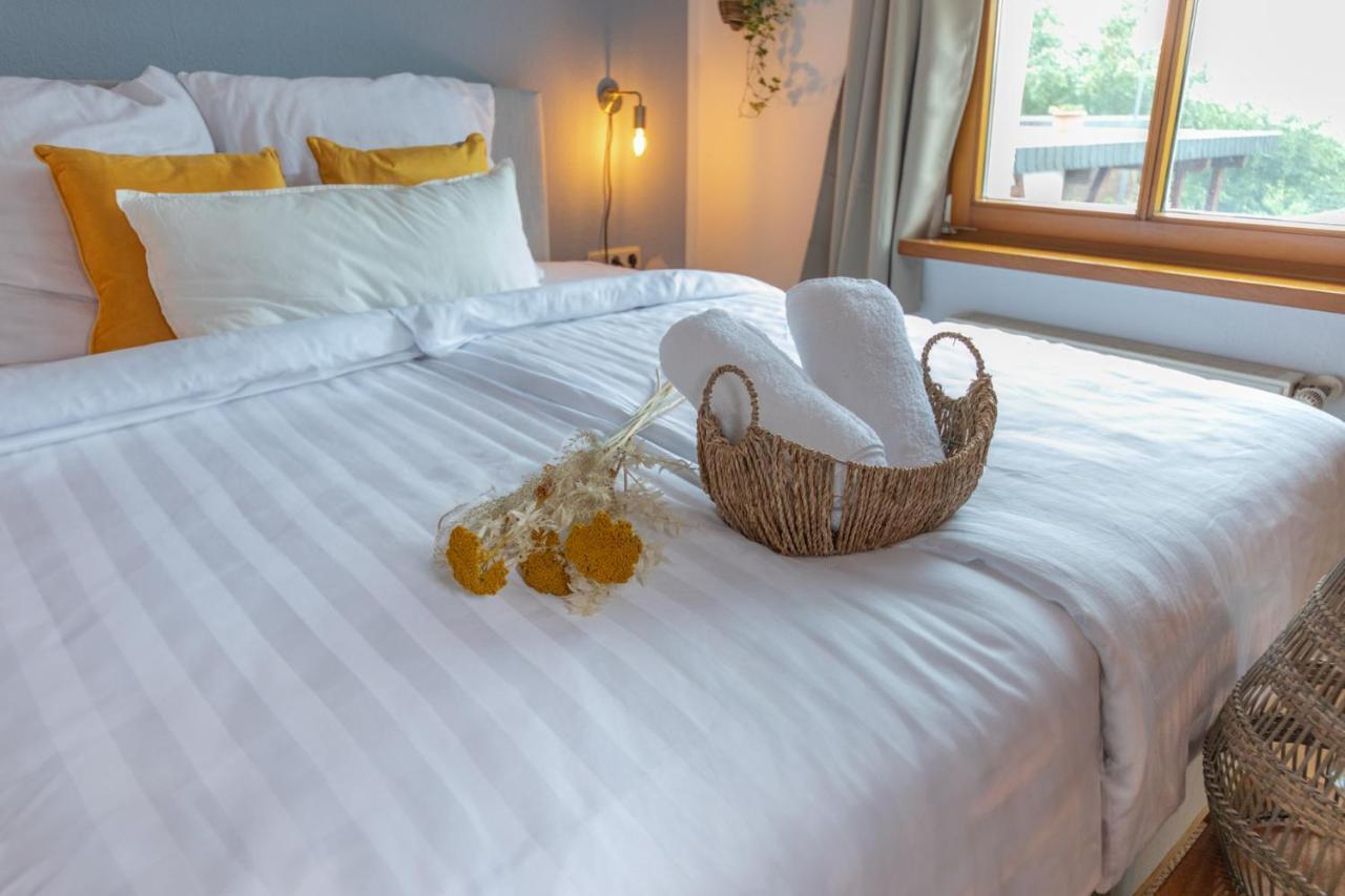 Cozy I Hochwertig Eingerichtet Netflix Parkplatz Nespresso Apartment Longkamp Екстериор снимка