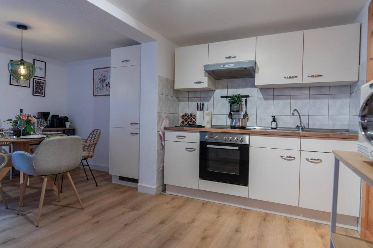 Cozy I Hochwertig Eingerichtet Netflix Parkplatz Nespresso Apartment Longkamp Екстериор снимка
