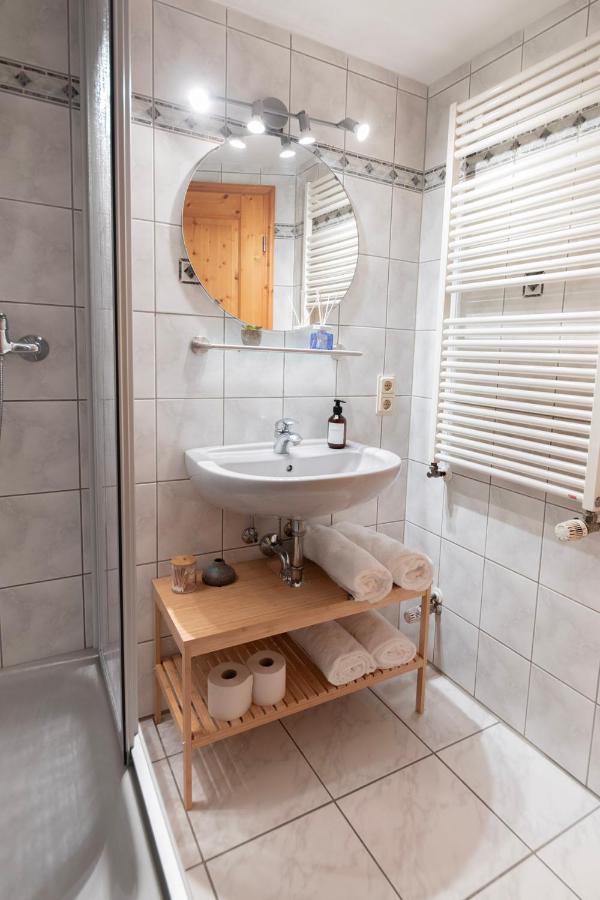 Cozy I Hochwertig Eingerichtet Netflix Parkplatz Nespresso Apartment Longkamp Екстериор снимка