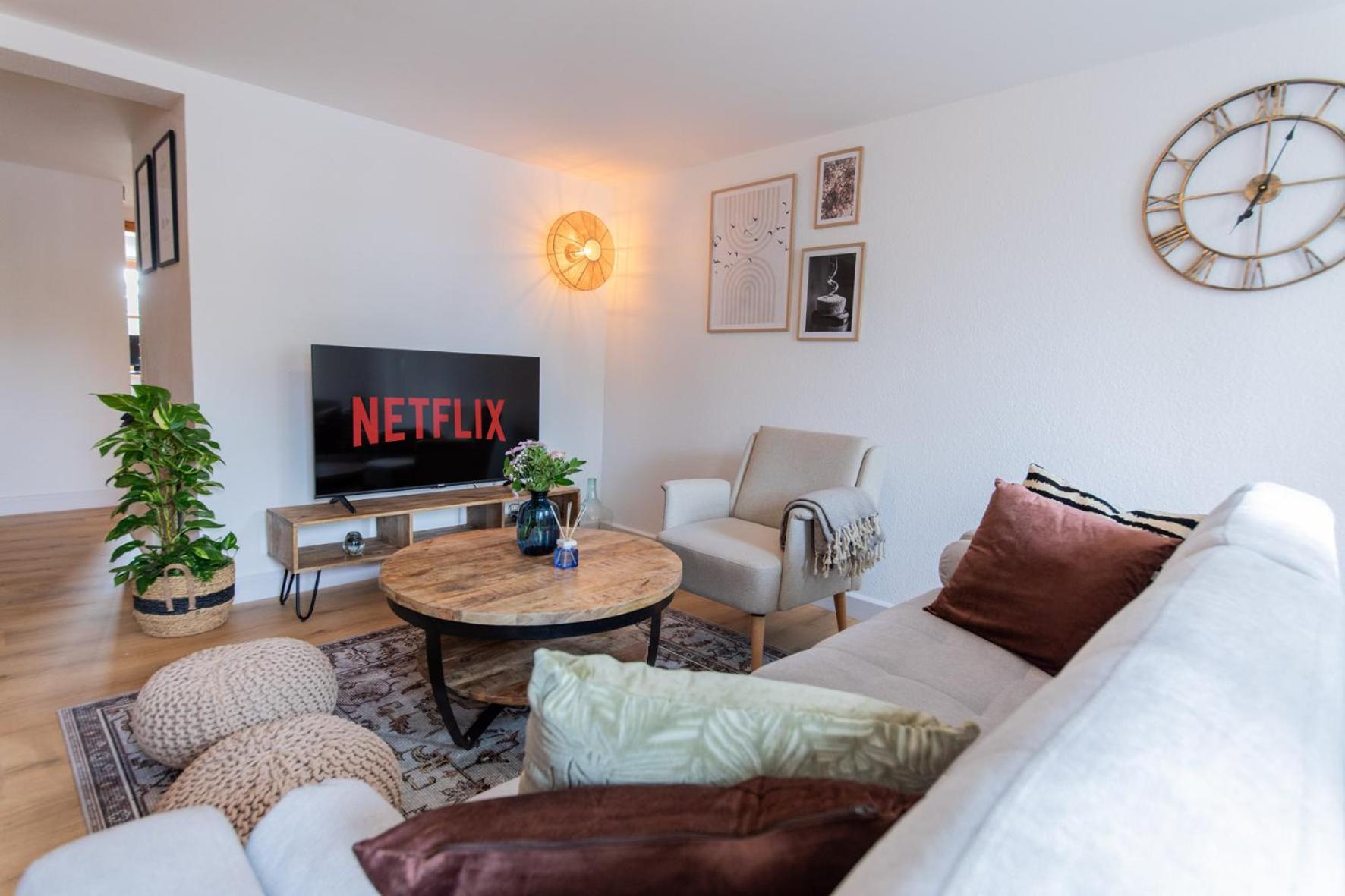 Cozy I Hochwertig Eingerichtet Netflix Parkplatz Nespresso Apartment Longkamp Екстериор снимка